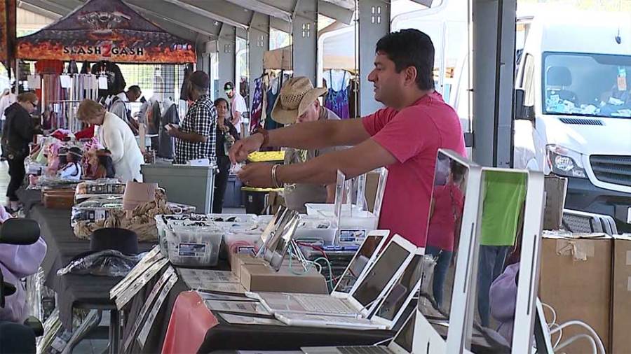 rogers-flea-market-opens-for-the-season