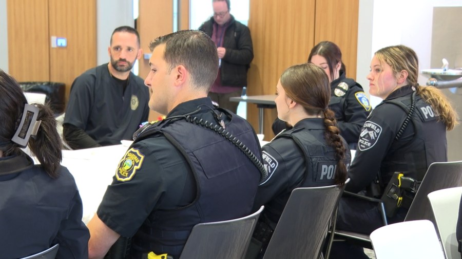 local-police-get-crisis-intervention-training