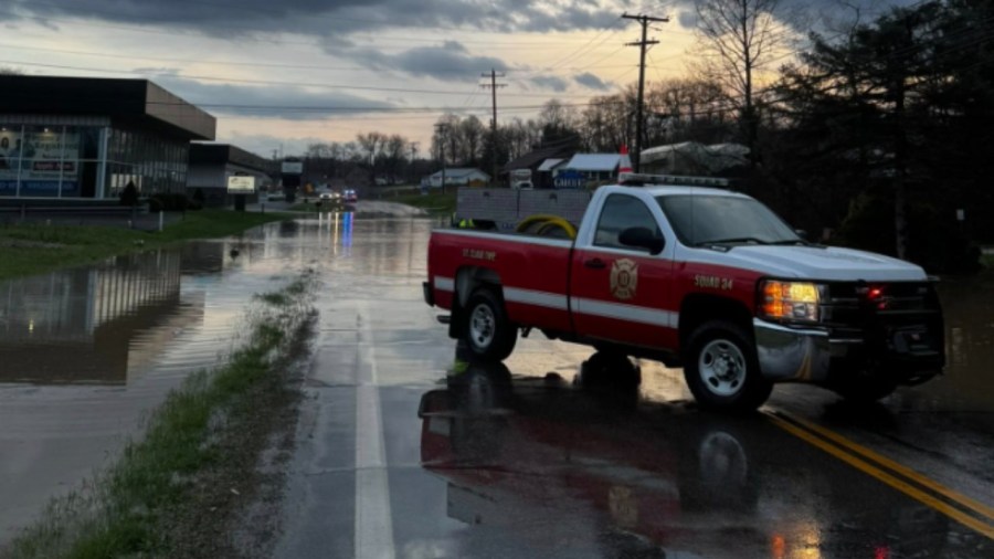 part-of-sr-170-in-east-liverpool-closed-due-to-flooding