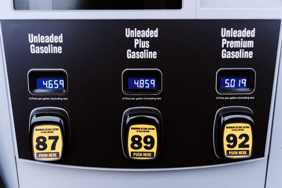 as-gas-prices-rise,-credit-cards-can-help-—-but-choose-(and-use)-wisely
