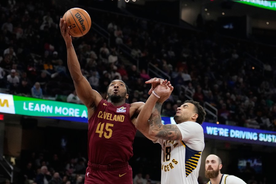 mitchell-scores-38,-playoff-bound-cavaliers-beat-pacers