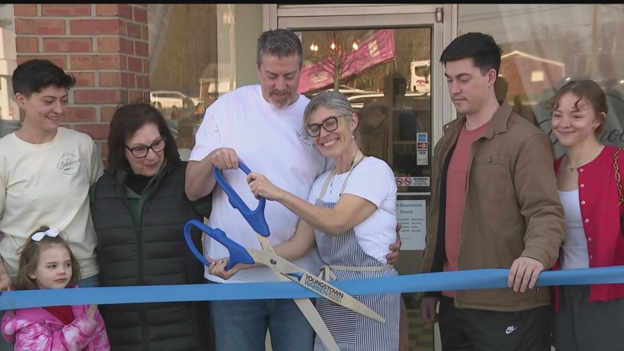 new-bakery-opens-in-boardman