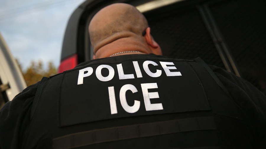 lawsuit-claims-ice-agents-are-illegally-arresting-ohio-immigrants-without-warrants