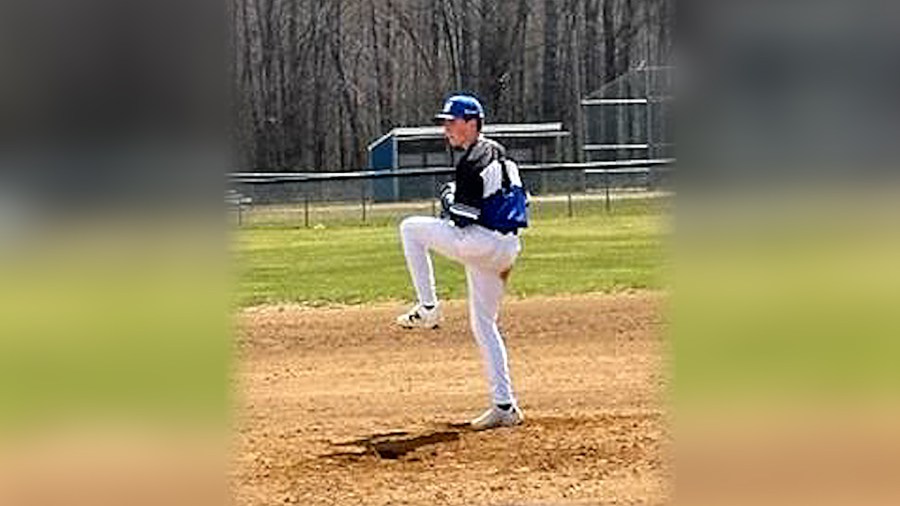 maplewood-sophomore-pitcher-throws-no-hitter