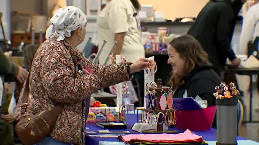 small-business-marketplace-opens-up-in-warren