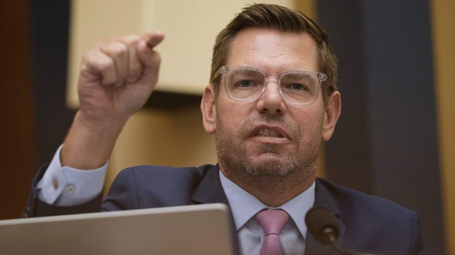 manhattan-da-to-investigate-swalwell-over-sexual-assault-allegation