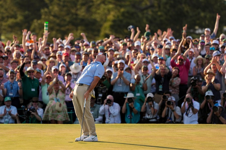 rory-mcilroy-goes-back-to-back-at-the-masters