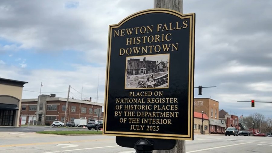 historical-markers-placed-around-one-trumbull-county-community