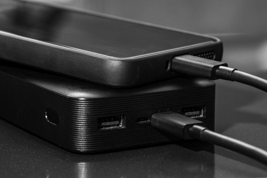 woman-dies-after-phone-charger-explodes,-urgent-recall-re-announced