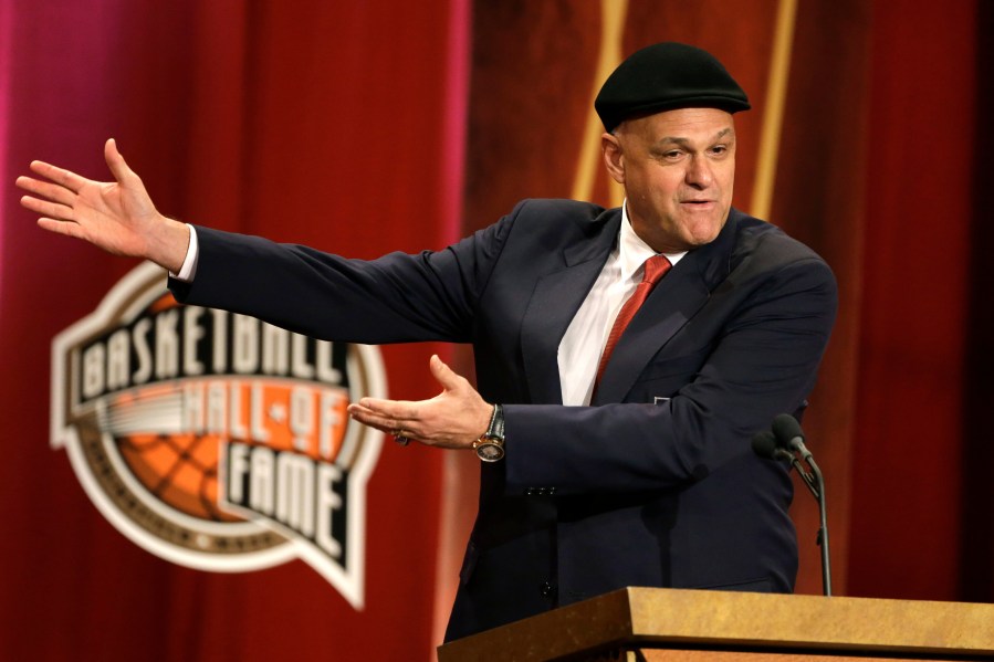 oscar-schmidt,-basketball-hall-of-famer-from-brazil,-dies-at-68