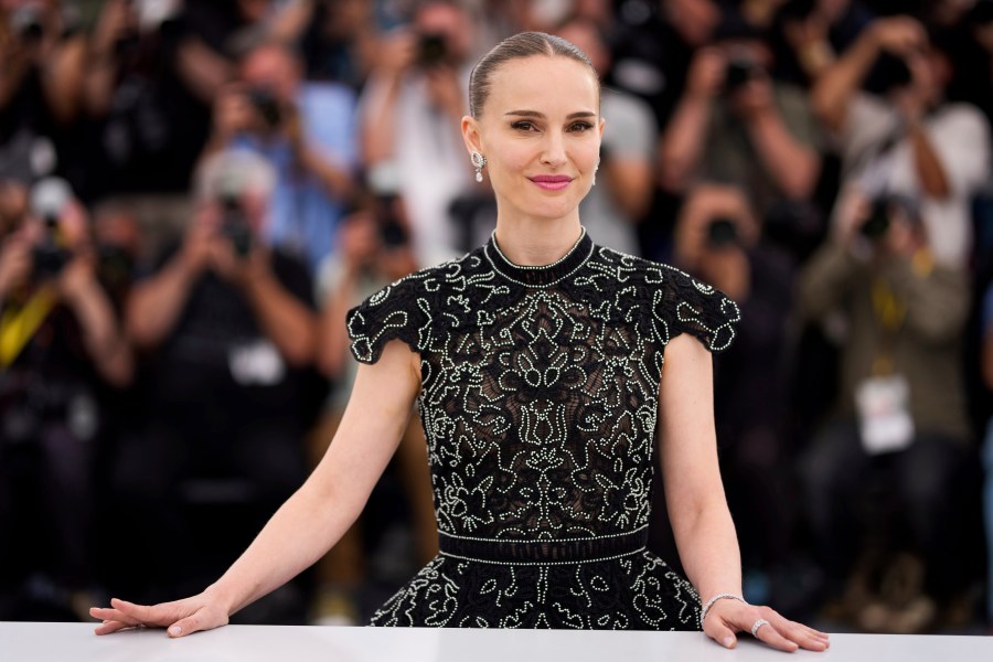 natalie-portman-is-pregnant-with-her-third-child,-her-first-with-tanguy-destable