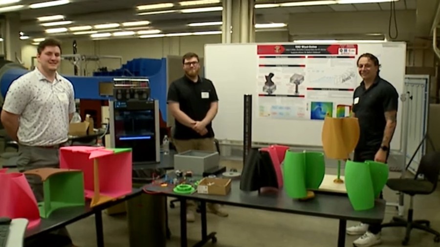 students-shine-at-college-stem-showcase