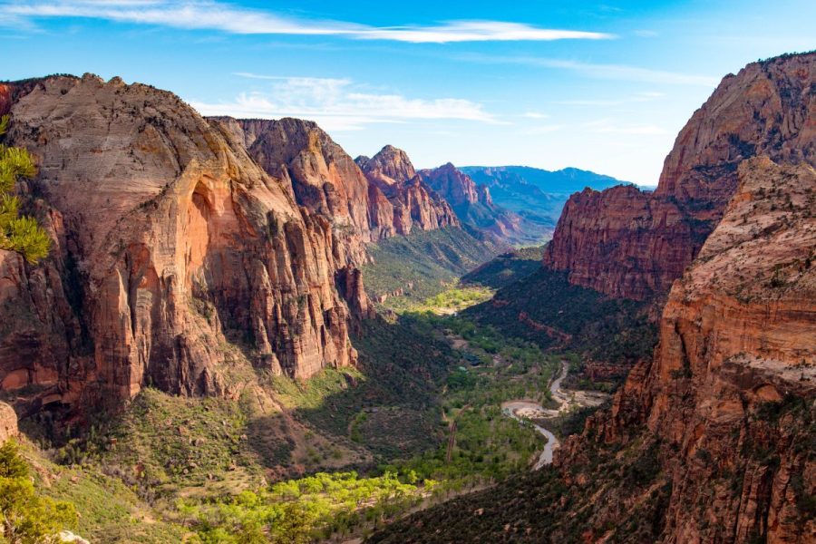 hiker-dead-after-fall-from-popular-trail-in-zion-national-park,-officials-say