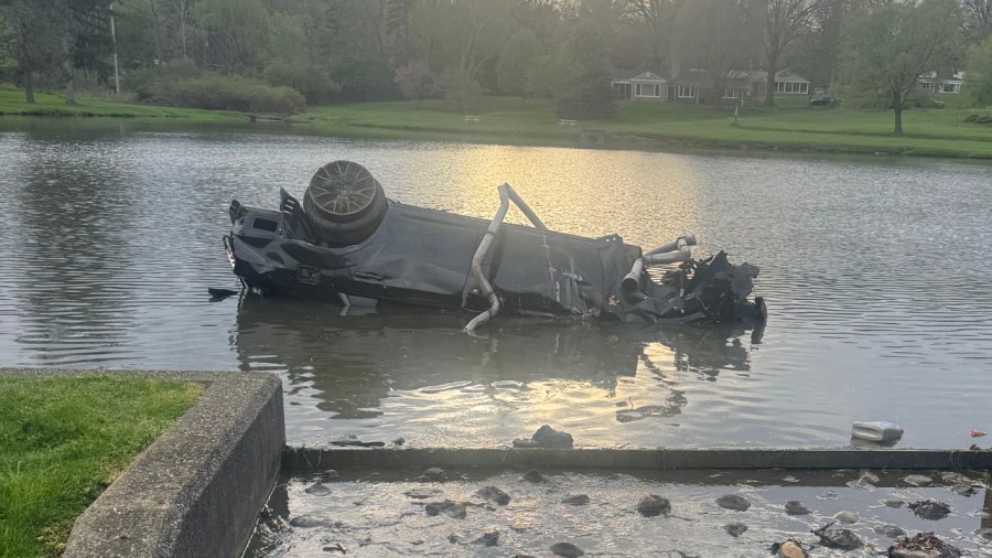 3-hospitalized-after-rollover-crash-into-canton-pond