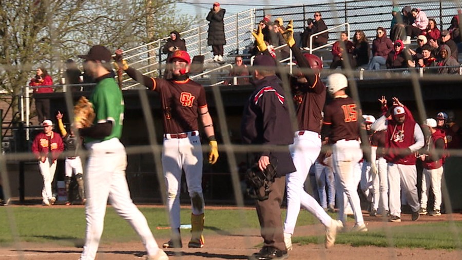 state-ranked-mooney-blanks-rival-ursuline-to-stay-undefeated