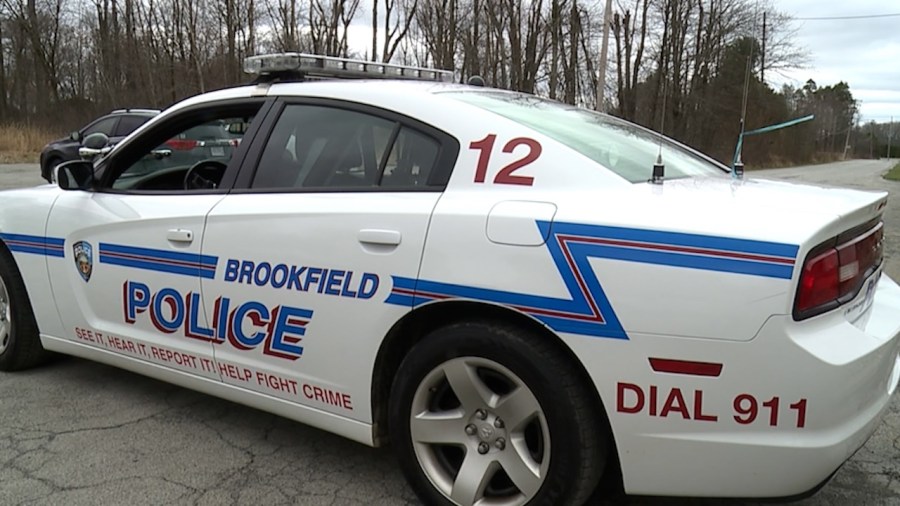 ex-bank-manager-charged-with-$154k-in-account-thefts