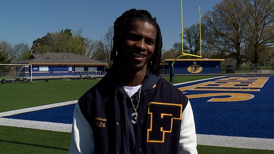 farrell-senior-to-announce-nfl-draft-pick-in-pittsburgh-this-weekend