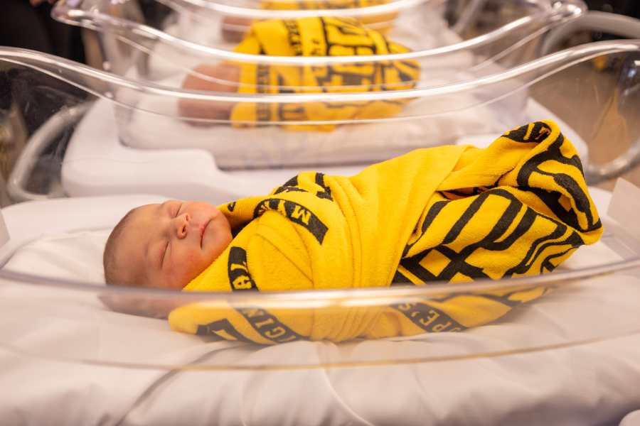 upmc-magee-women’s-welcomes-babies-with-steelers-spirit