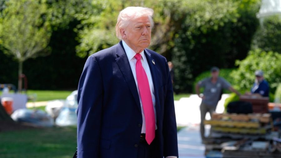 trump-orders-navy-to-‘shoot-and-kill’-any-boat-laying-mines-in-strait-of-hormuz