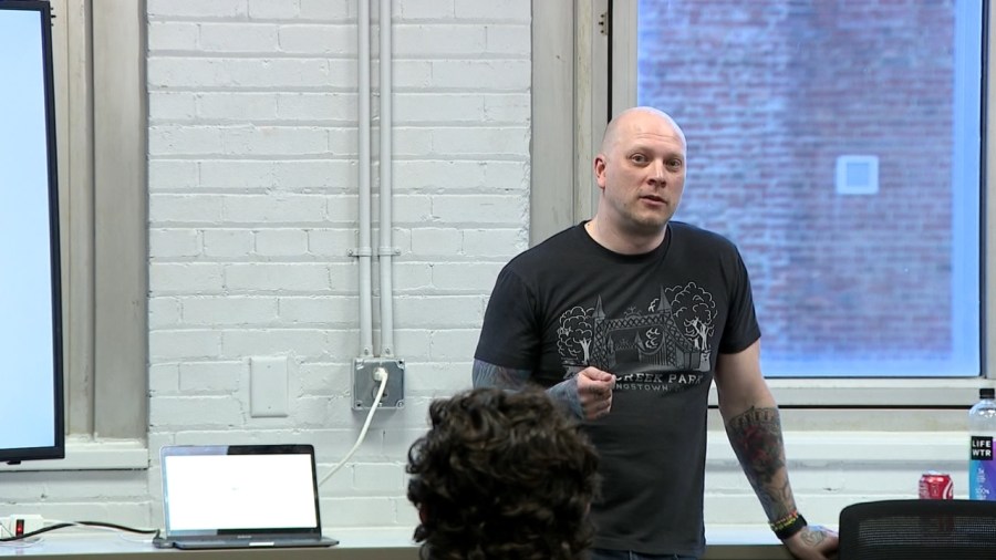 valley-native-discusses-research-on-improving-cognitive-function-through-video-games