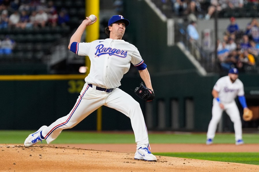 degrom-has-62nd-10-k-game-as-rangers-beat-pirates