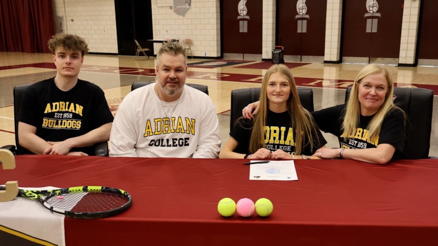 boardman-tennis-star-heads-to-the-college-ranks