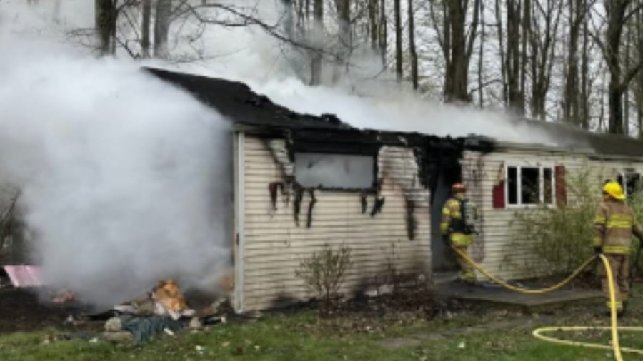 dog,-cats-die-in-shenango-house-fire