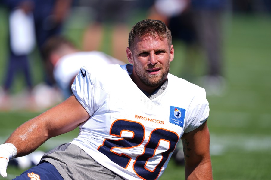browns-sign-veteran-fullback-to-free-agent-deal