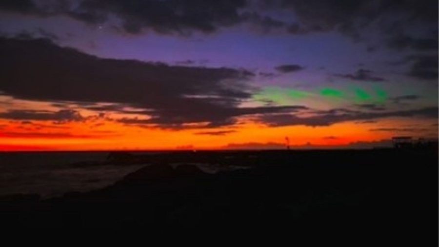 mysterious-green-lights-in-hawaii-sky-leave-astronomers-searching-for-answers
