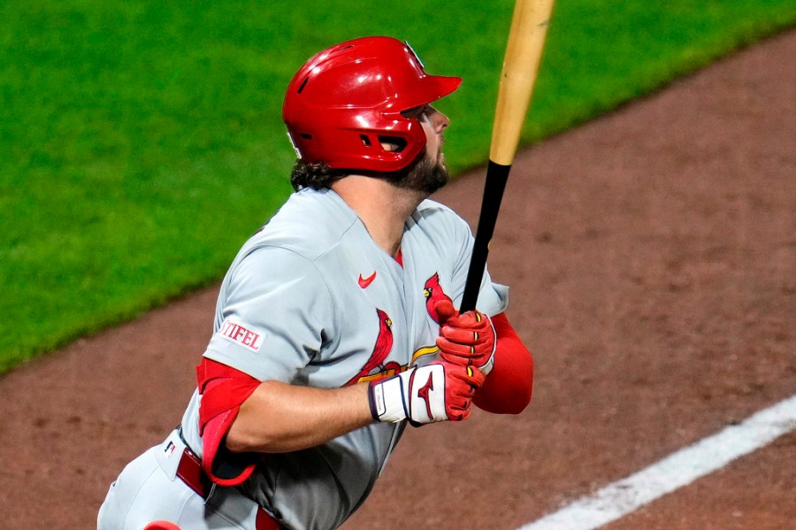 gorman,-burleson-and-walker-lead-cardinals-over-pirates-11-7