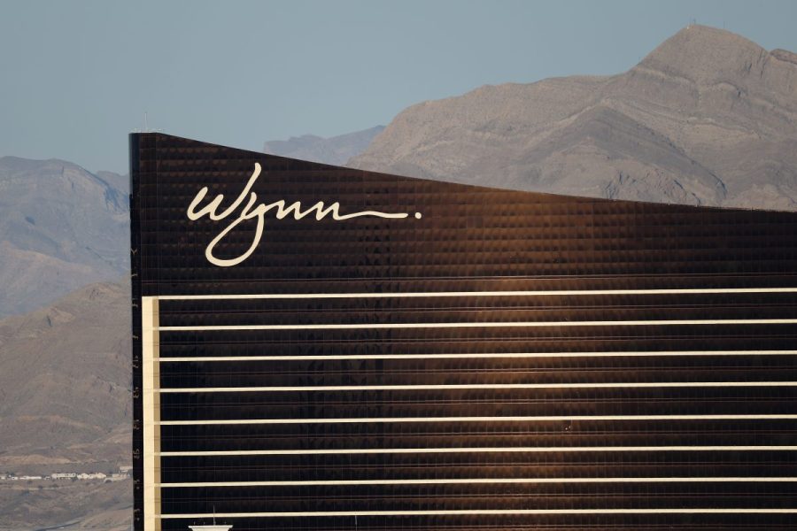 2-cases-of-disease-from-bacteria-in-water-systems-linked-to-las-vegas-strip-hotel