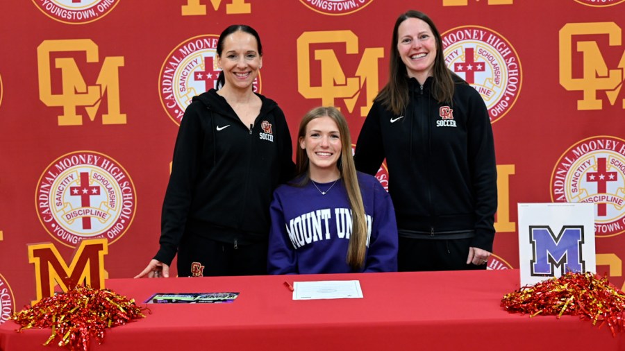 cardinal-mooney-2-sport-standout-commits-to-college