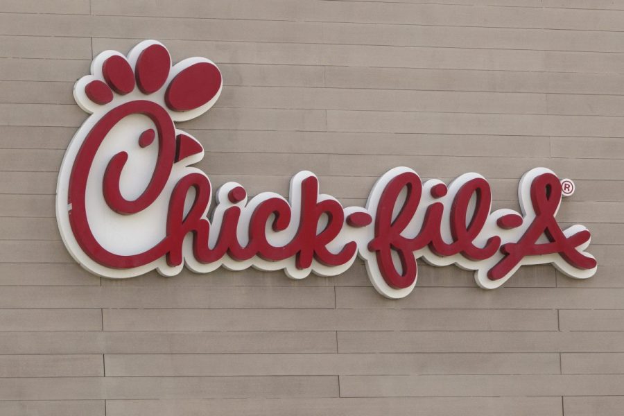 former-chick-fil-a-worker-charged-with-stealing-$80k-in-fake-mac-and-cheese-refund-scheme