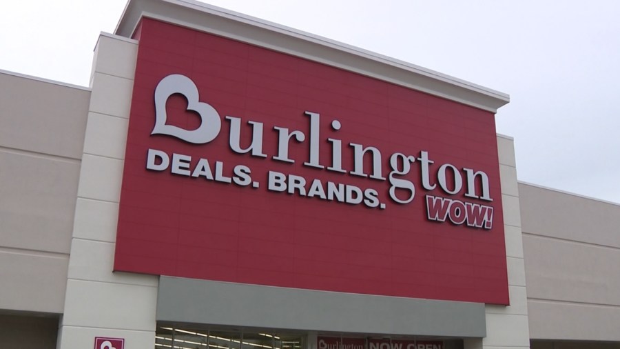 burlington-celebrates-opening-of-new-boardman-store,-gives-back-to-students