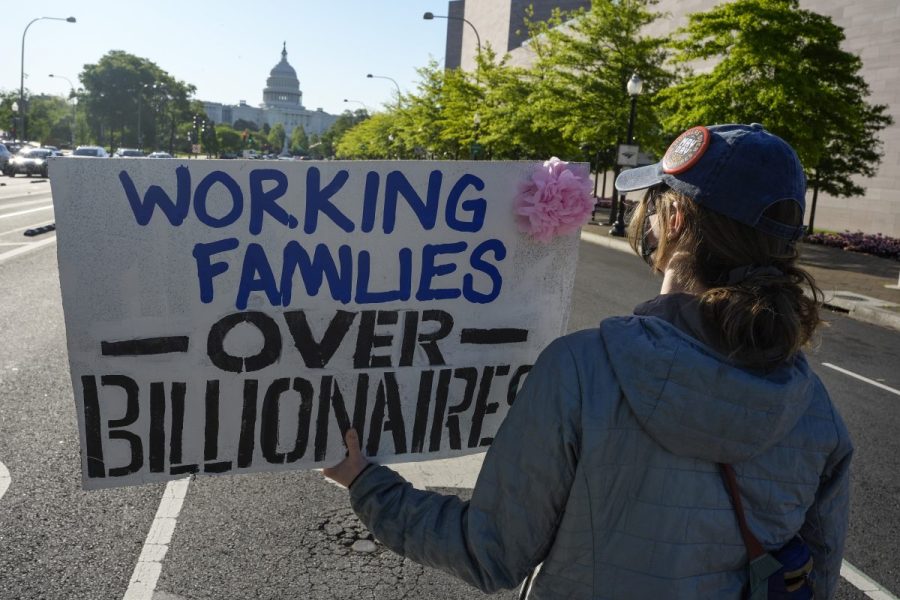 ‘may-day-strong’-rallies-taking-place-across-us:-why-are-people-protesting?