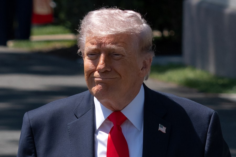 trump-says-a-spirit-bailout-still-is-possible-as-doubts-about-the-airline’s-survival-mount