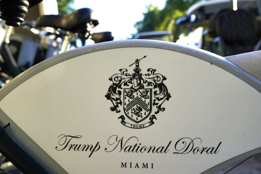 man-arrested-at-trump-golf-club-in-miami-for-disturbance:-secret-service