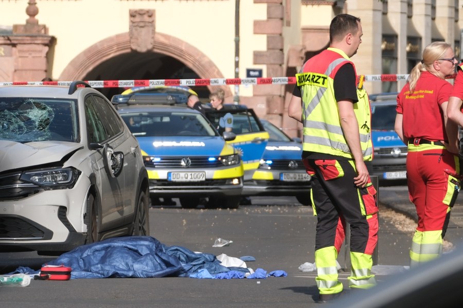 a-driver-plows-into-people-in-a-shopping-area-in-germany,-killing-2
