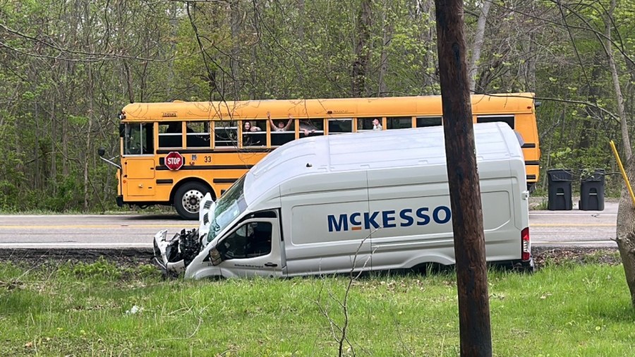 van-rear-ends-school-bus,-2-hospitalized