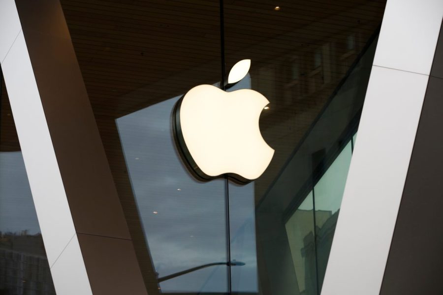 apple-agrees-to-$250m-settlement-over-apple-intelligence-features:-reports
