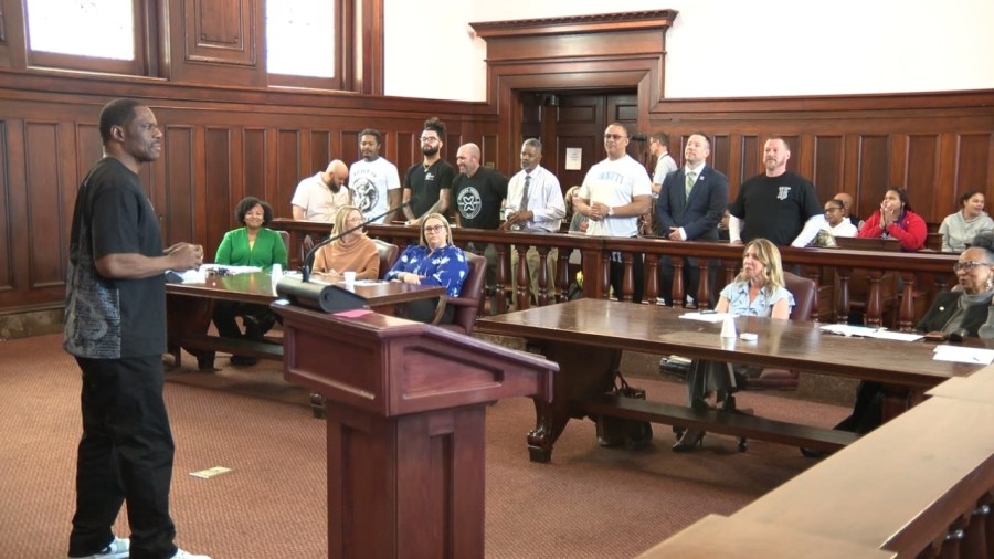 8-graduate-from-mahoning-county-score-court
