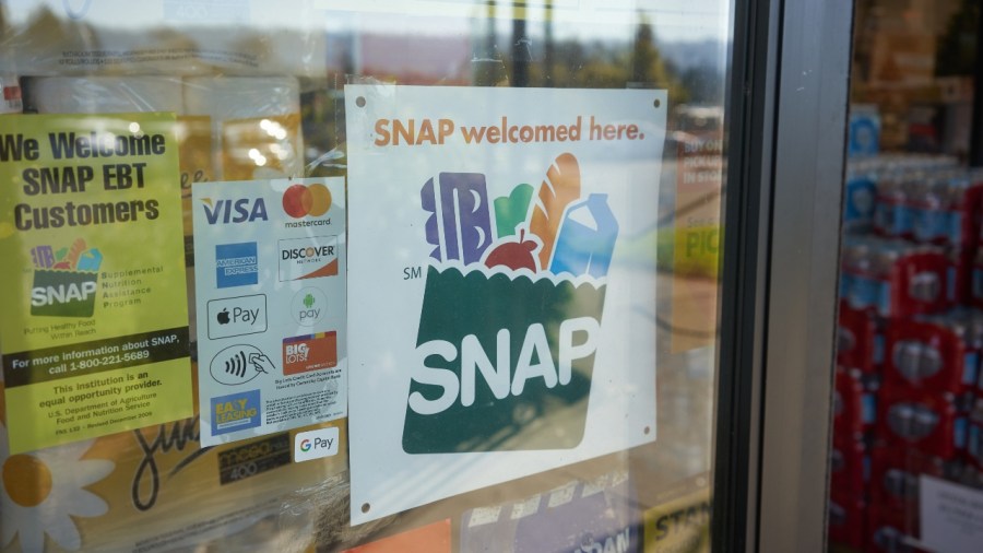 new-rule-mandates-better-food-at-snap-retailers