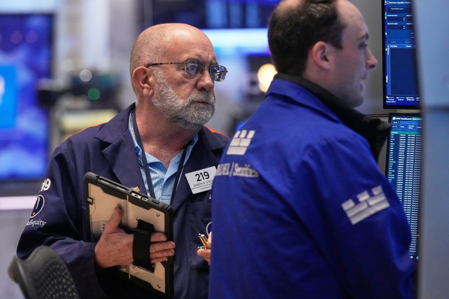 gas-prices-surge,-oil-drops-as-iran-weighs-deal-with-us