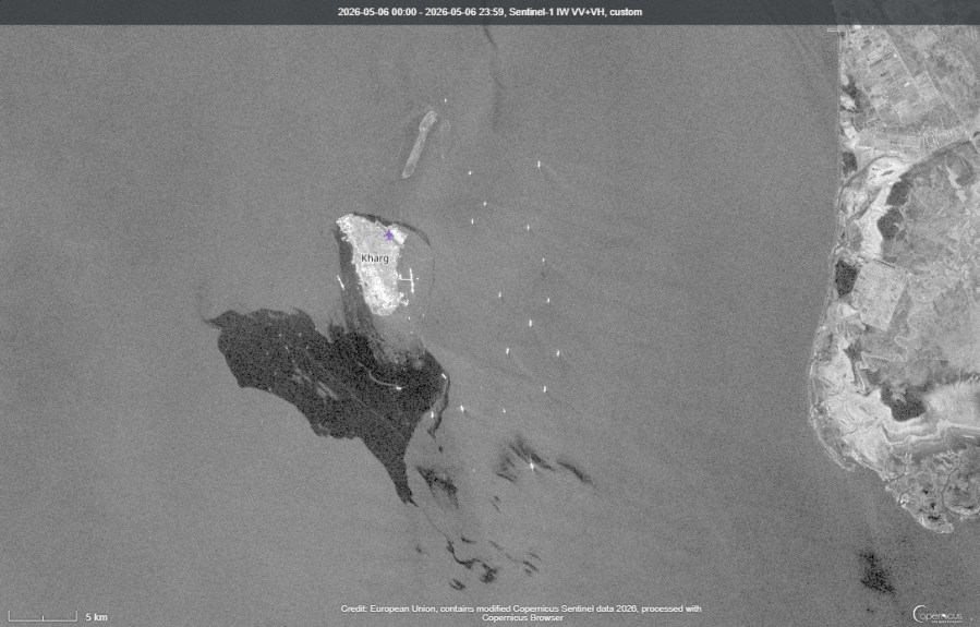 us-fires-on-and-disables-2-more-iranian-tankers-as-tensions-rise-in-the-strait-of-hormuz