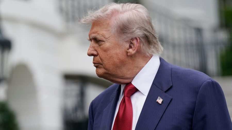 trump-uses-ai-to-tout-sunken-iranian-ships-as-us-awaits-peace-proposal-response