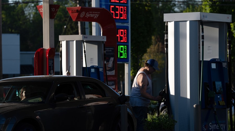 inflation-spikes-to-3.8%-in-april,-higher-than-expected