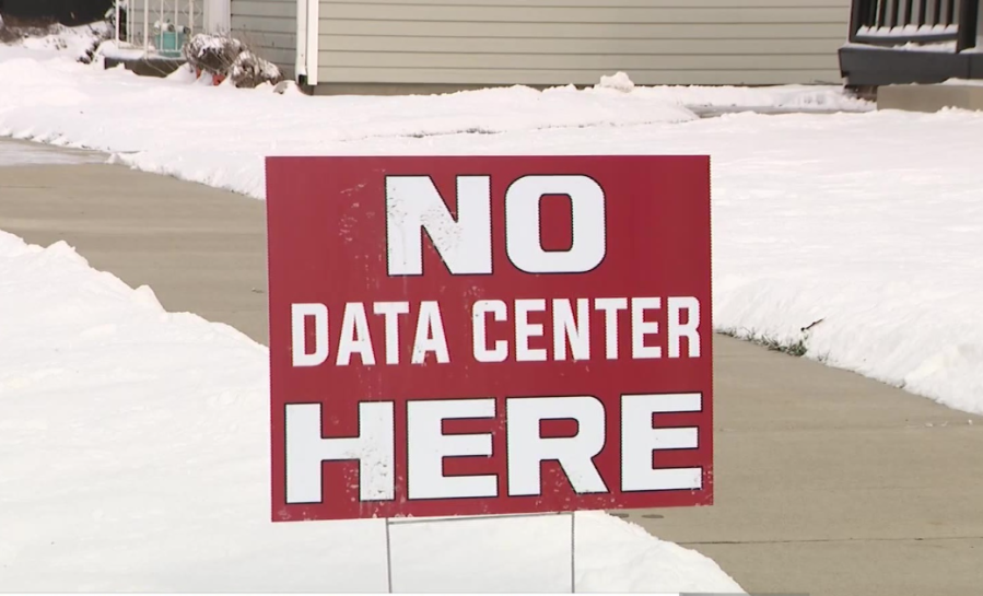 ohio-economists-say-data-centers-have-more-costs-than-benefits-under-current-laws