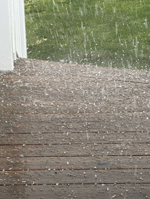 afternoon-thunderstorms-left-some-hail