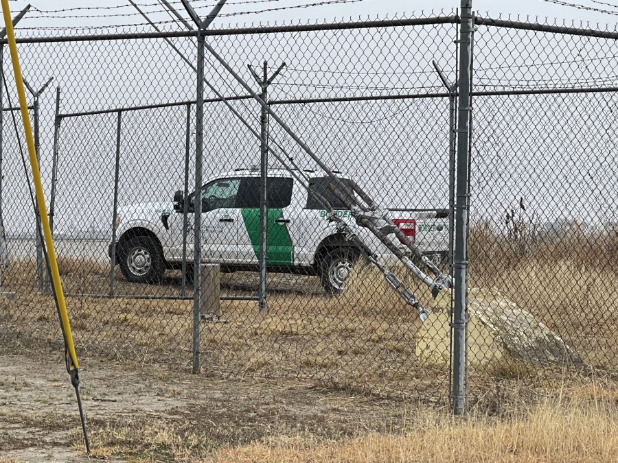 bill-would-exempt-taxes-on-overtime-pay-for-border-patrol-agents