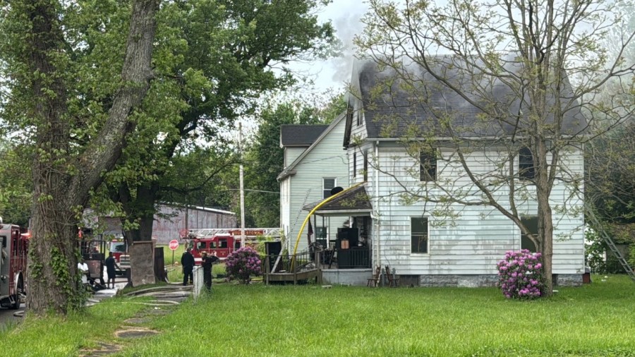 flames-spark-within-unoccupied-home-on-the-east-side